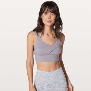Lululemon Wild Twist Bra in Dusty Dawn - Size 4